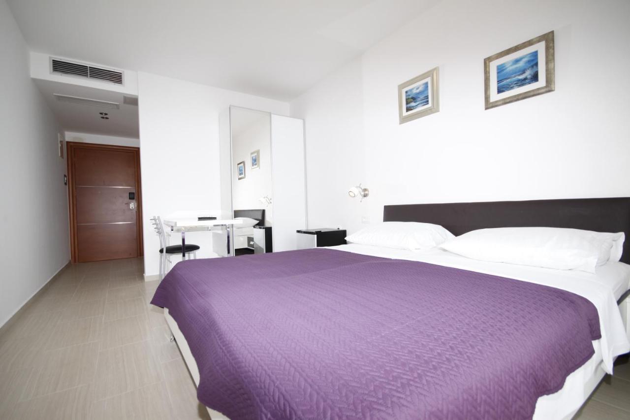 Pension Villa Rosa Rtina Luaran gambar