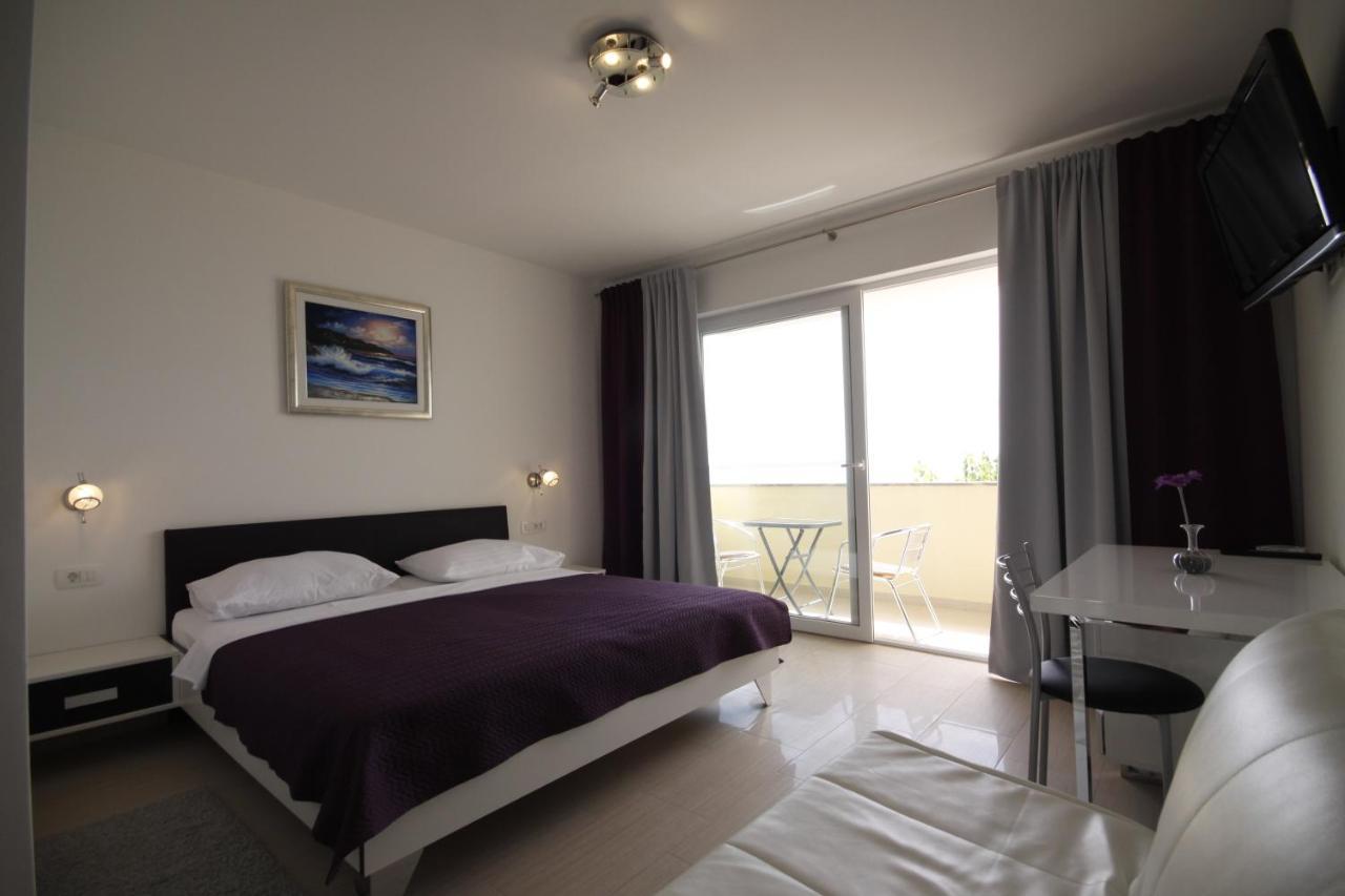 Pension Villa Rosa Rtina Luaran gambar